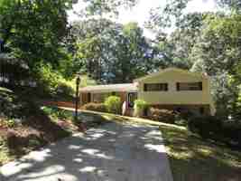featured image of 2554 Skyland Trl Ne