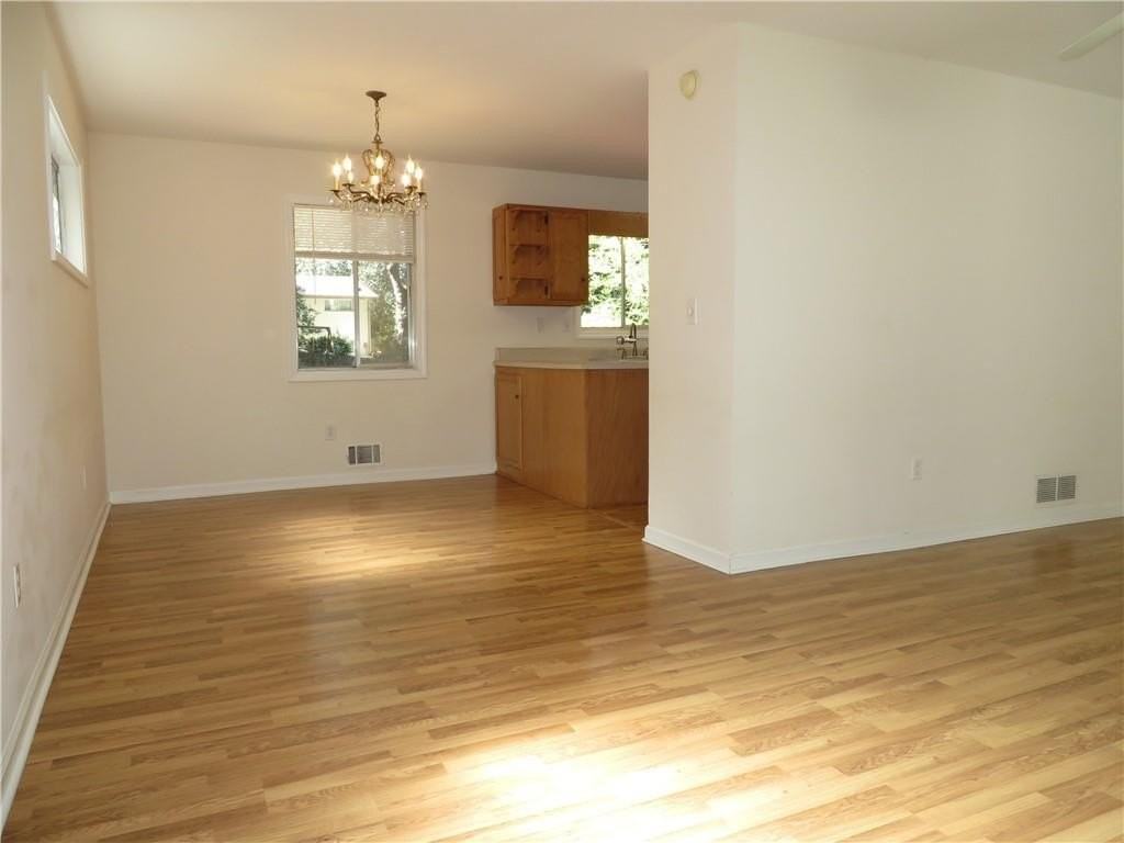 2554 Skyland Trl Ne - Photo 5 of 38