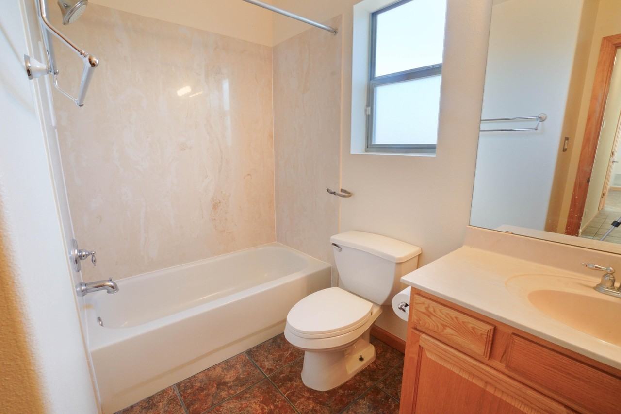 2453 Tyler Loop Ne - Photo 3 of 17
