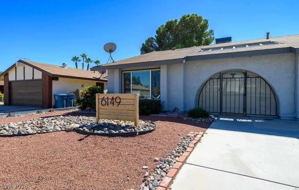 6149 Vista Verde - Photo 2 of 15