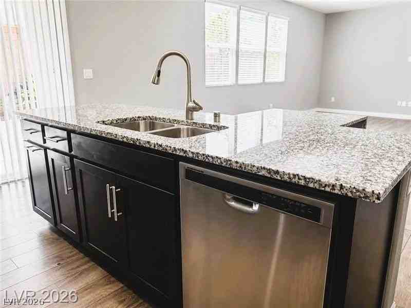 7861 Hamilton Pool Dr - Photo 6 of 30
