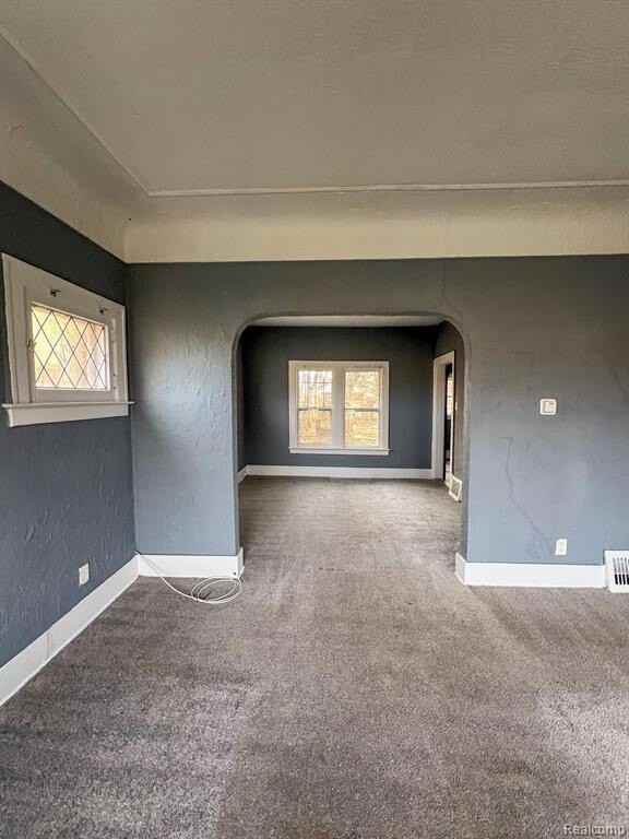 14318 Kilbourne St - Photo 3 of 13