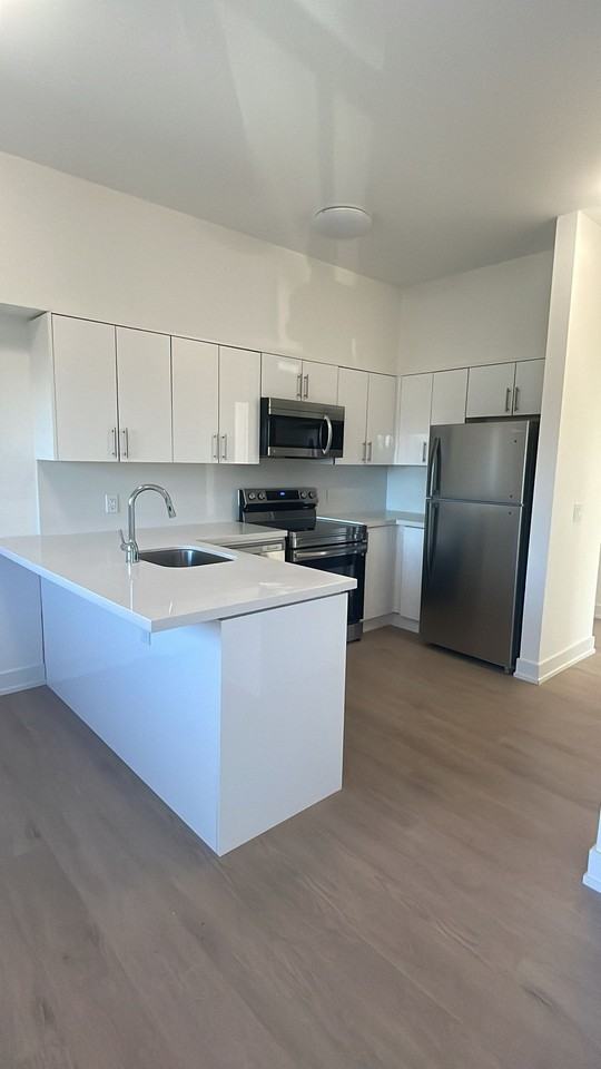 48 Wellington Street #205 - Photo 2 of 9