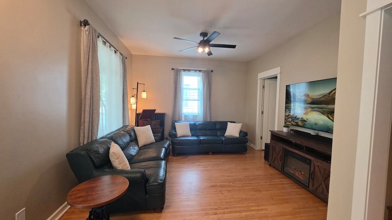 2227 Fillmore St Ne #1635306P - Photo 3 of 50