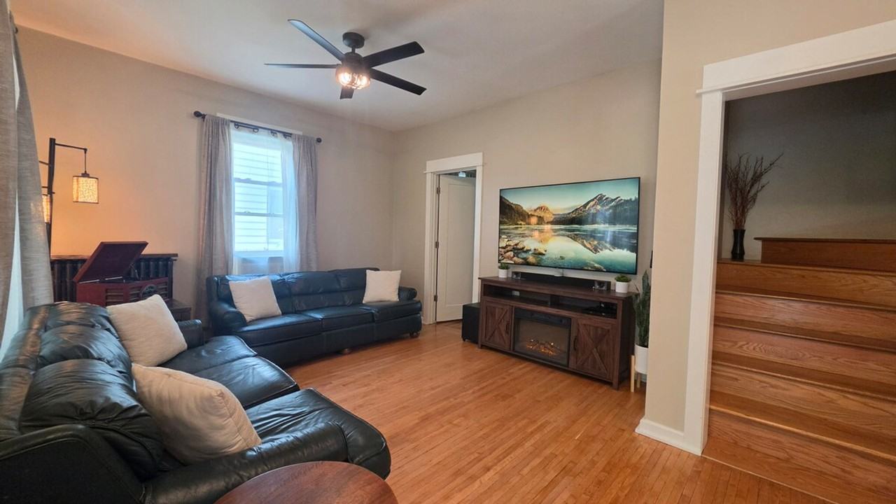2227 Fillmore St Ne #1635306P - Photo 5 of 50