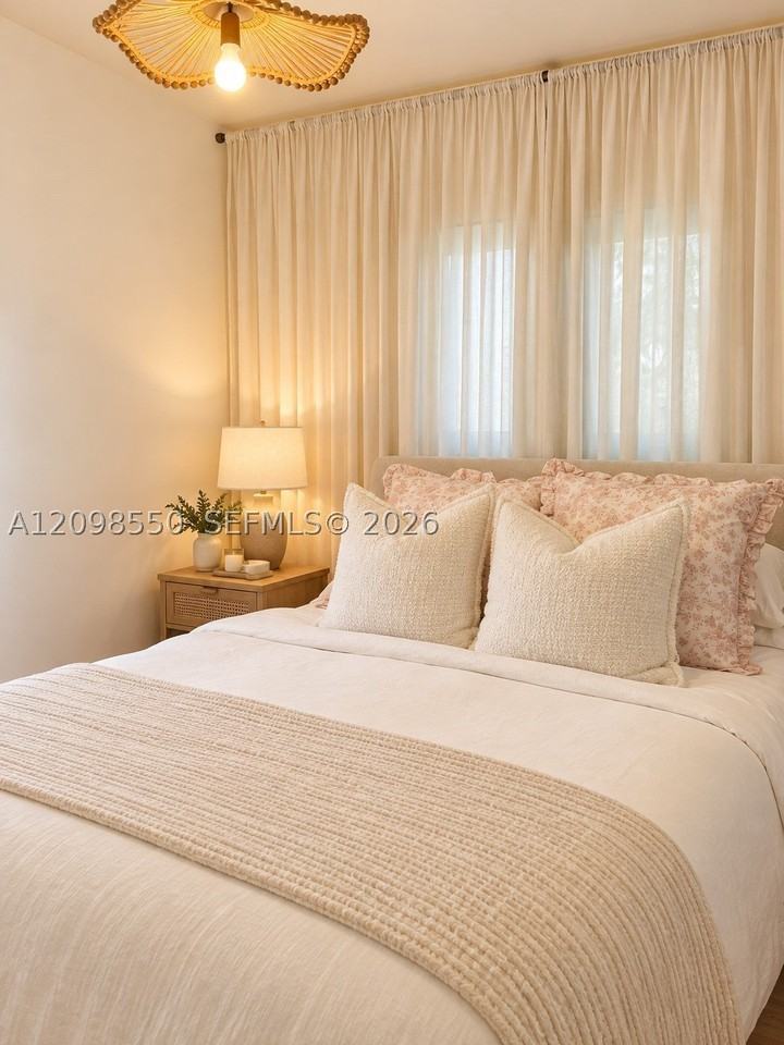 2740 Sw 4th St #3 - Photo 4 of 10