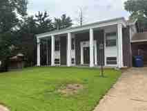 396 Genoa Dr - Photo 1 of 1