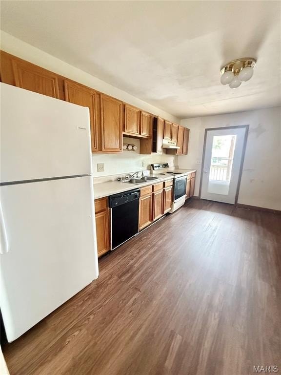 901 Georgetowne Dr - Photo 5 of 12