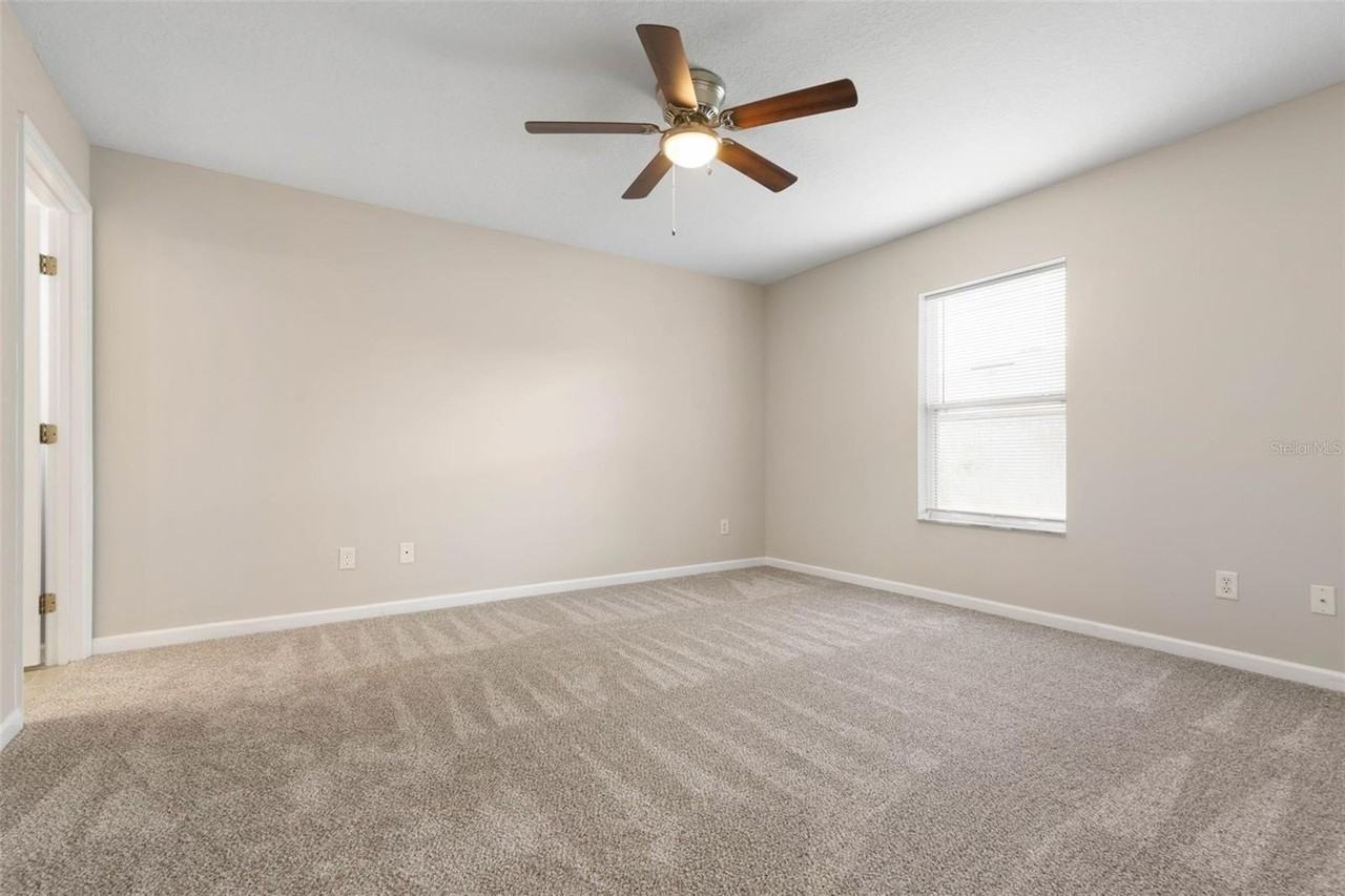 17 Louvet Ln #A - Photo 7 of 38