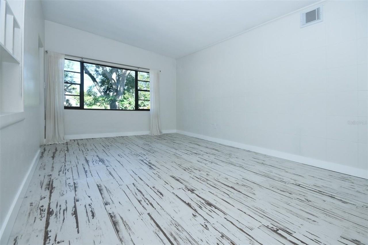 336 Bunker Pl - Photo 7 of 28