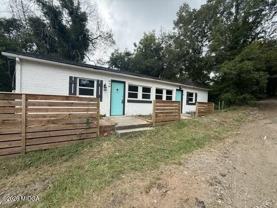 2049 E Napier Ave - Photo 1 of 1