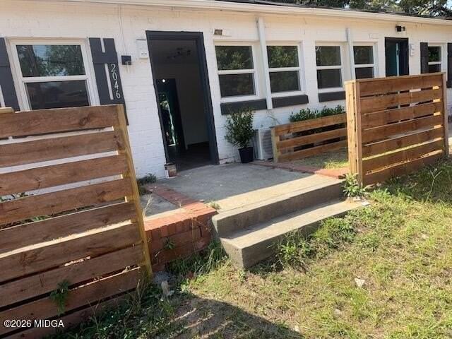 2049 E Napier Ave - Photo 2 of 8