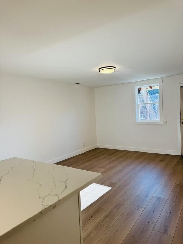1762 Fitzgerald Ave - Photo 6 of 13