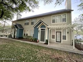 featured image of 13703 Richmond Park Dr N #2905
