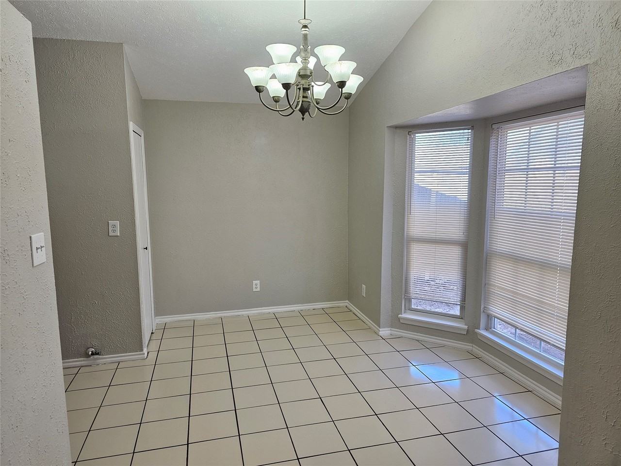 3108 Galemeadow Dr - Photo 7 of 17