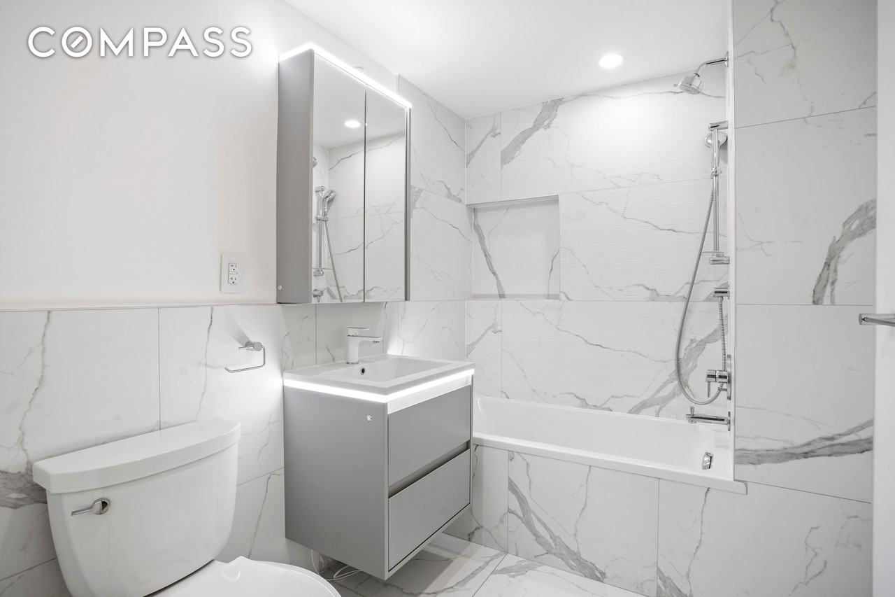 2128 Ocean Ave #6E - Photo 6 of 7