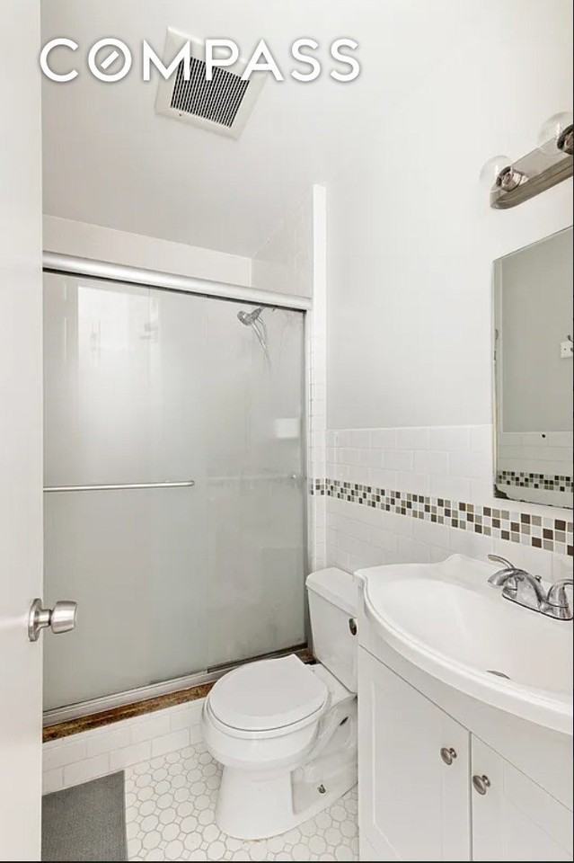 479 Prospect Ave #2 - Photo 6 of 6