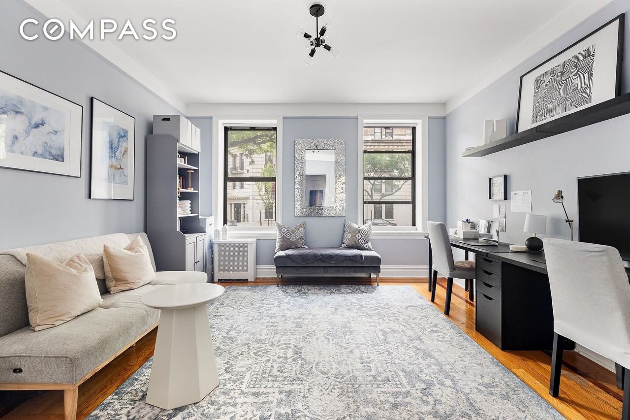 801 Riverside Dr #1D - Photo 5 of 9