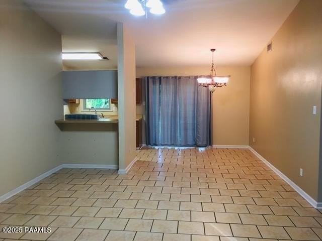 113 Trojan Pl - Photo 2 of 10