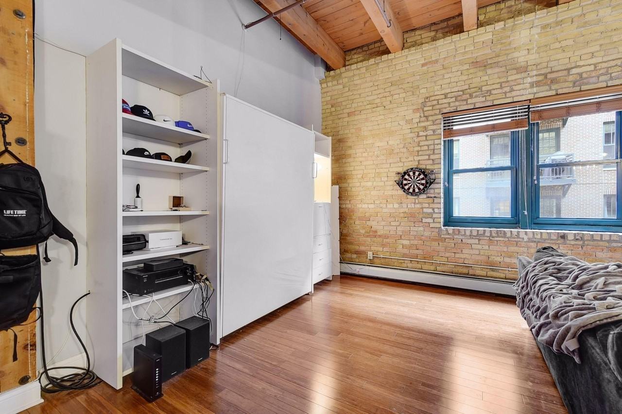 400 N 1st St #315 - Photo 4 of 19