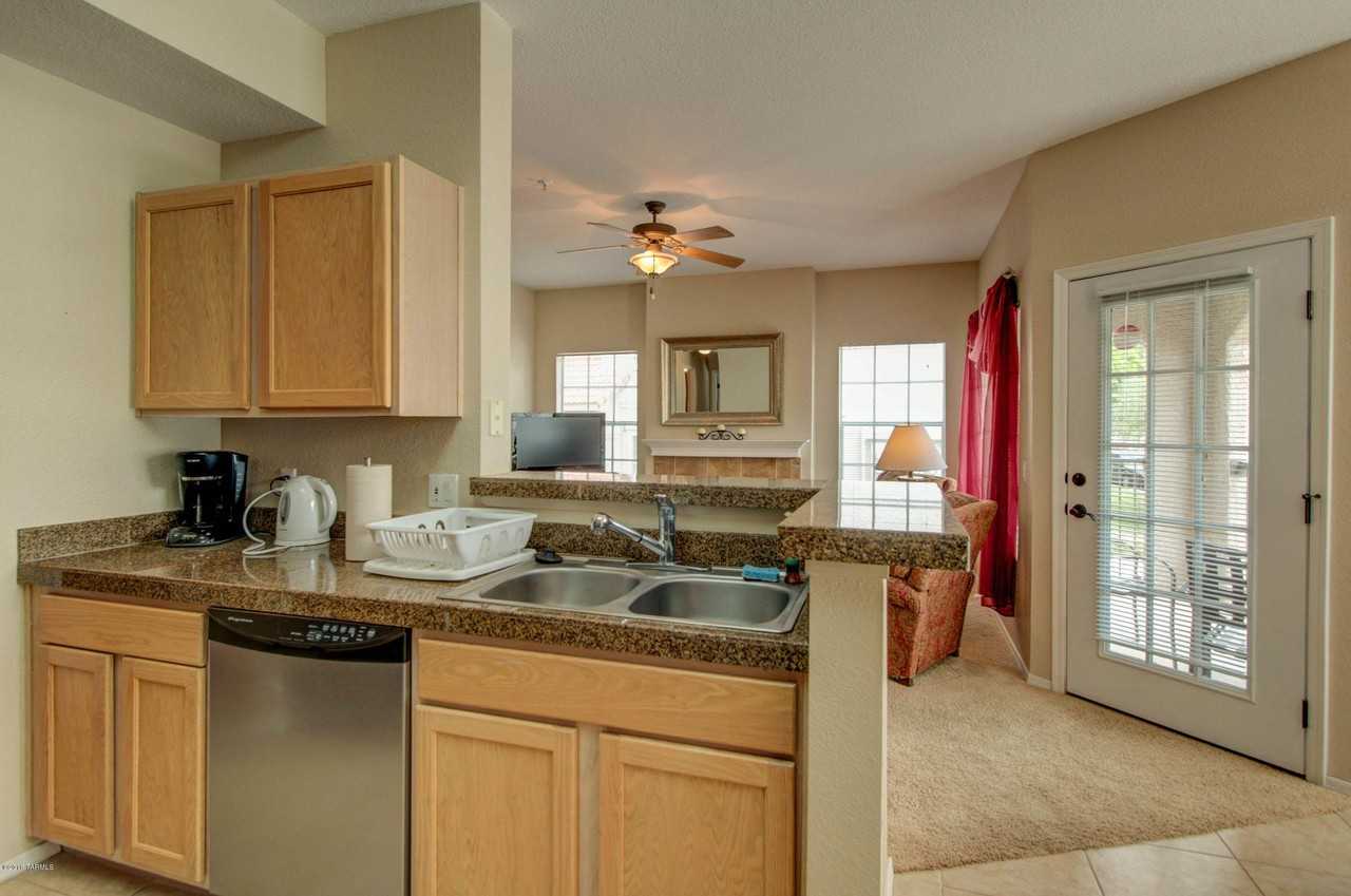 1500 E Pusch Wilderness Dr #10205 - Photo 6 of 18