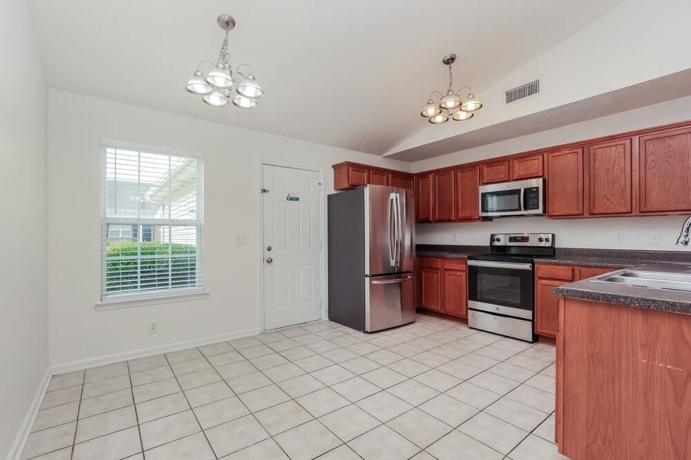 2140 Cason Trl - Photo 7 of 16
