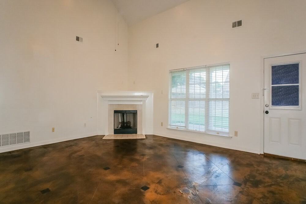 5432 Milton Ridge Dr - Photo 7 of 17