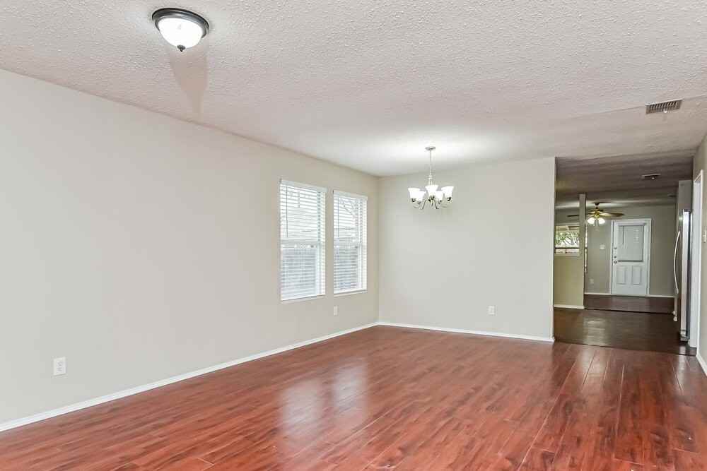 8117 Montecito Dr - Photo 6 of 16