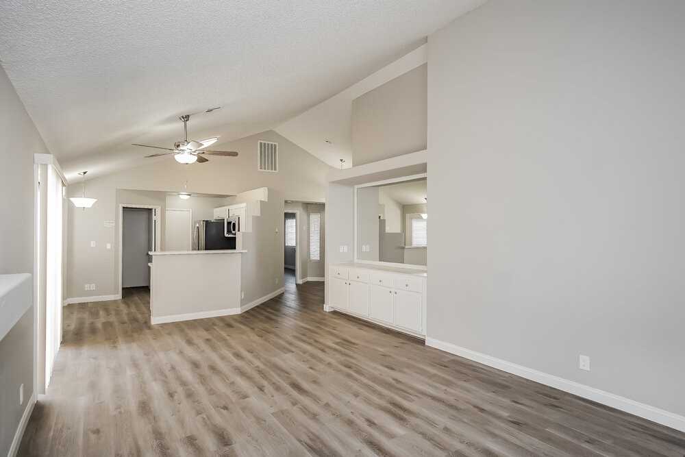 263 Westwind Rd - Photo 5 of 15