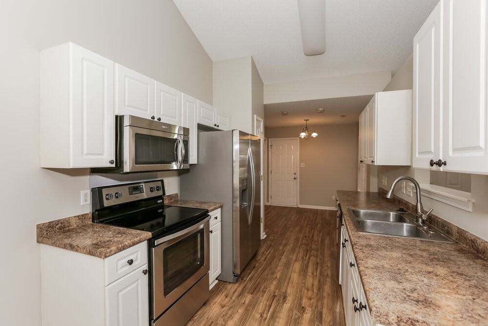 4848 Asherton Pl Nw - Photo 7 of 17