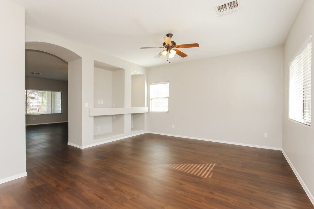 15182 N 146th Ave - Photo 6 of 15