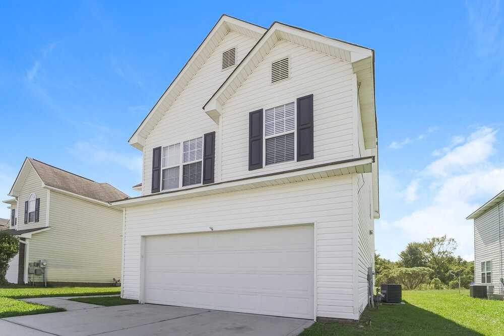 5809 Bridgeway Dr - Photo 4 of 17
