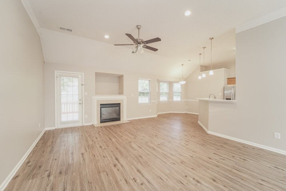 9519 Misty Arbor Way - Photo 5 of 16