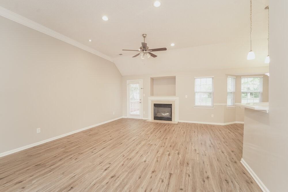 9519 Misty Arbor Way - Photo 6 of 16