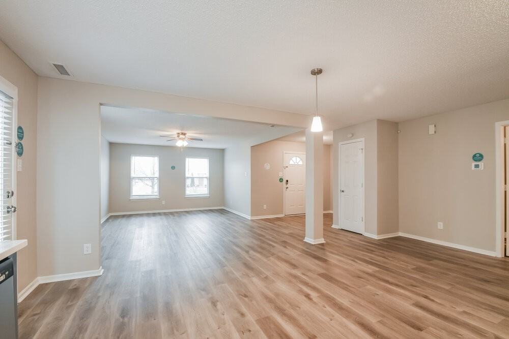 15382 Gallow Ln - Photo 5 of 28