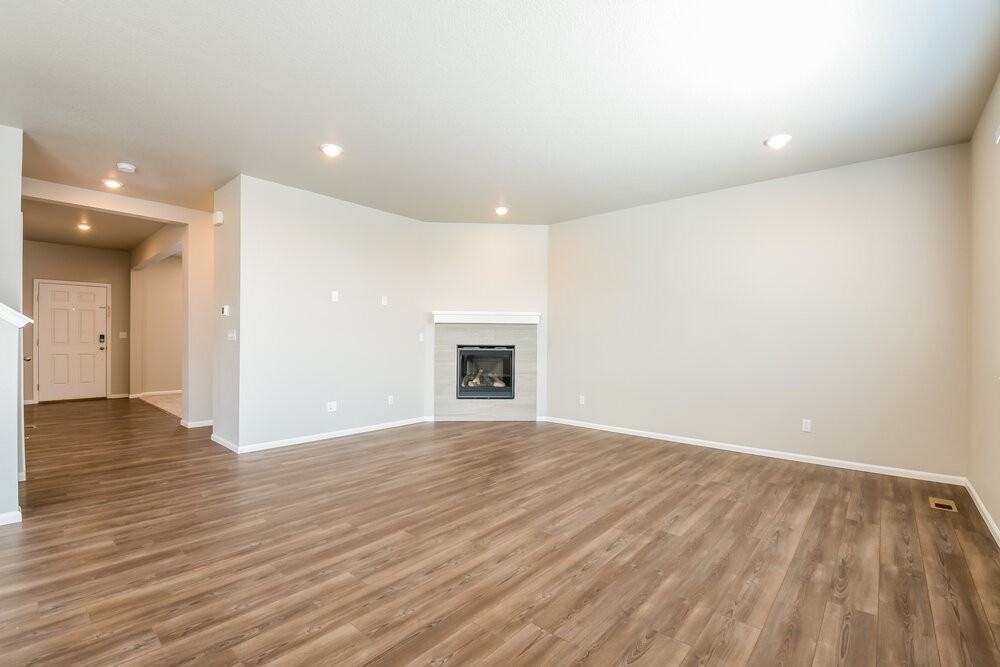 9233 Salida St - Photo 6 of 18