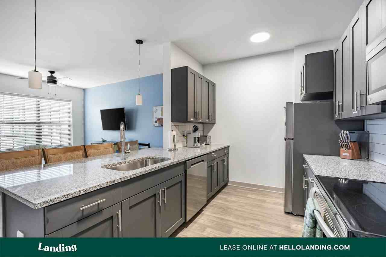 7298 N Kensington Way - Photo 7 of 50