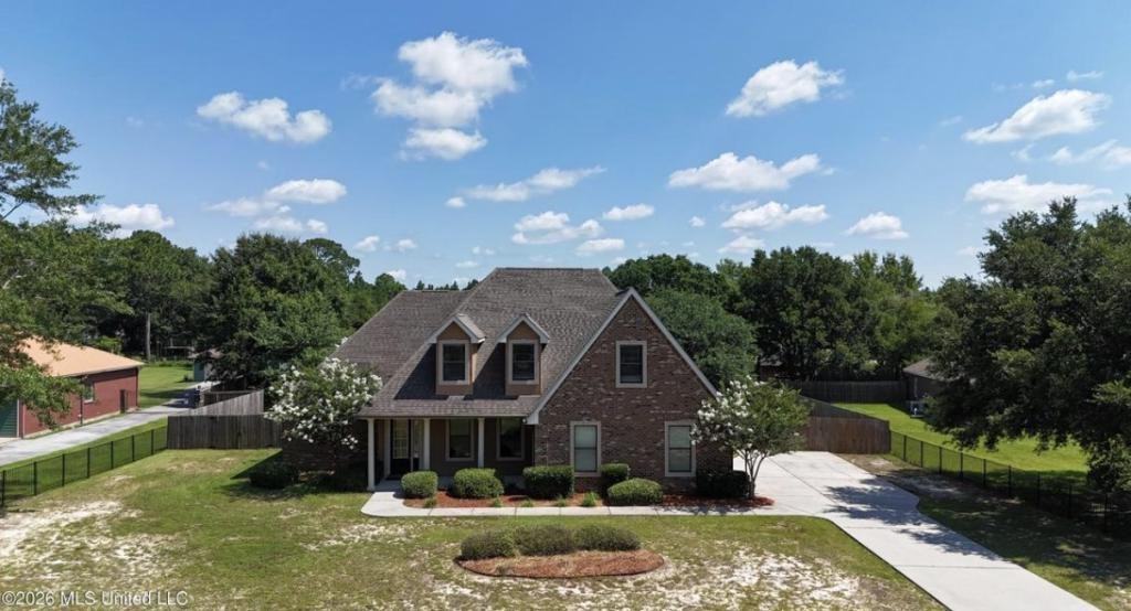 8308 Clamshell Ave - Photo 2 of 41