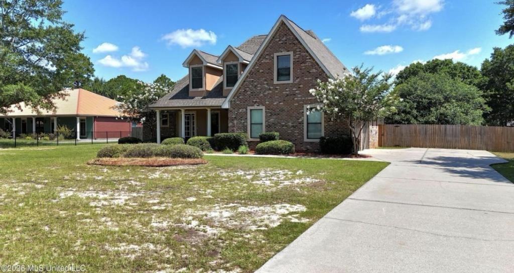 8308 Clamshell Ave - Photo 4 of 41