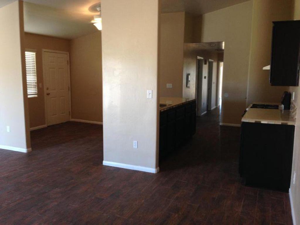 7617 Walpole Ave - Photo 4 of 9