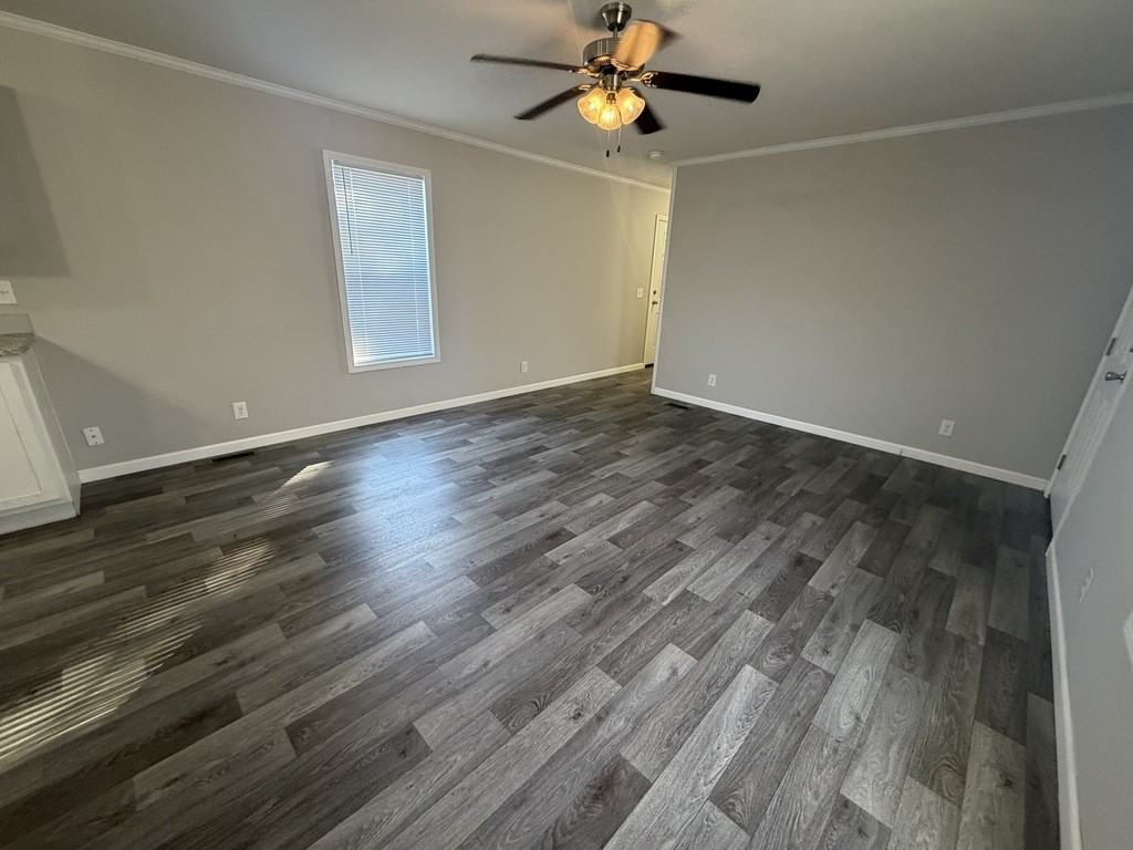 16119 Normandy St #102 - Photo 4 of 24