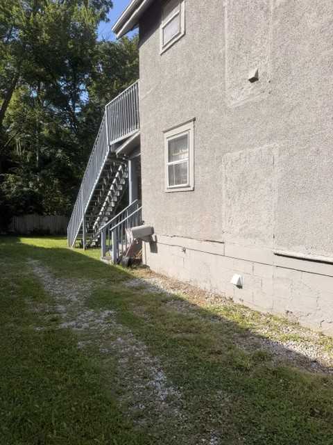 1024 Chandler Ave #UP - Photo 3 of 11