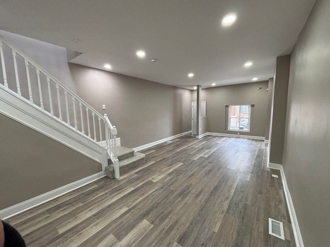 1611 Darley Ave - Photo 7 of 21