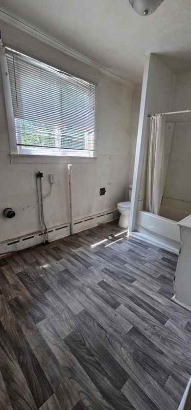 524 Greenwood Ave - Photo 7 of 10