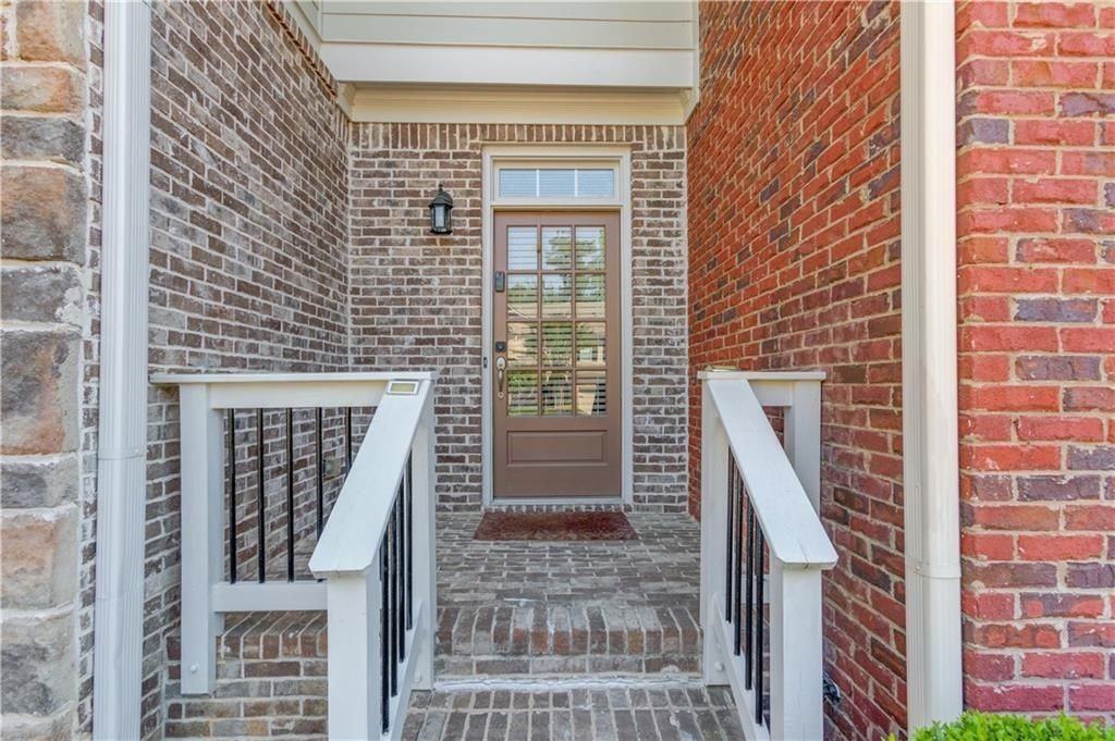 5885 Vista Brook Dr - Photo 2 of 47