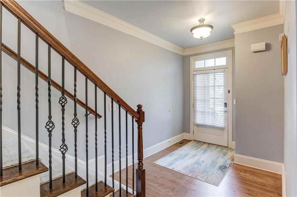 5885 Vista Brook Dr - Photo 4 of 47