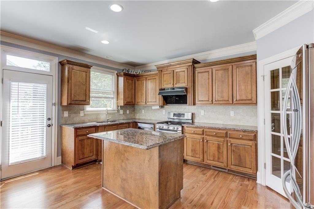 5885 Vista Brook Dr - Photo 6 of 47