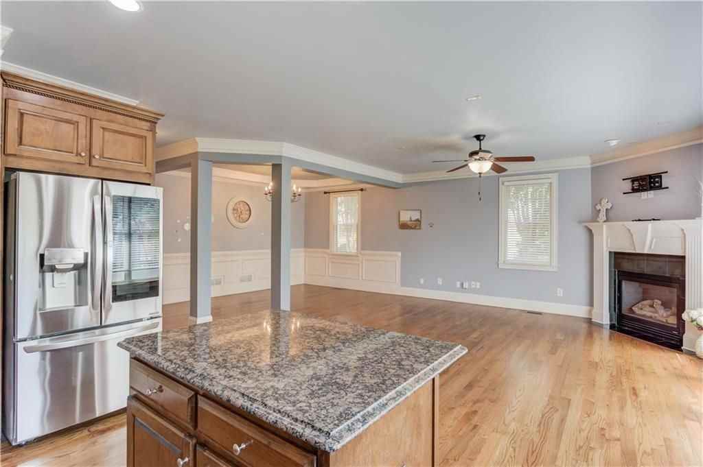 5885 Vista Brook Dr - Photo 7 of 47