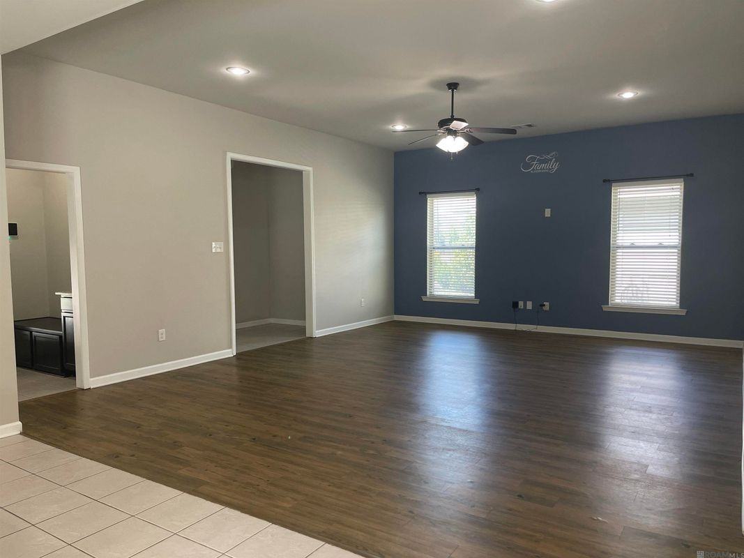 42568 Baystone Ave - Photo 6 of 38