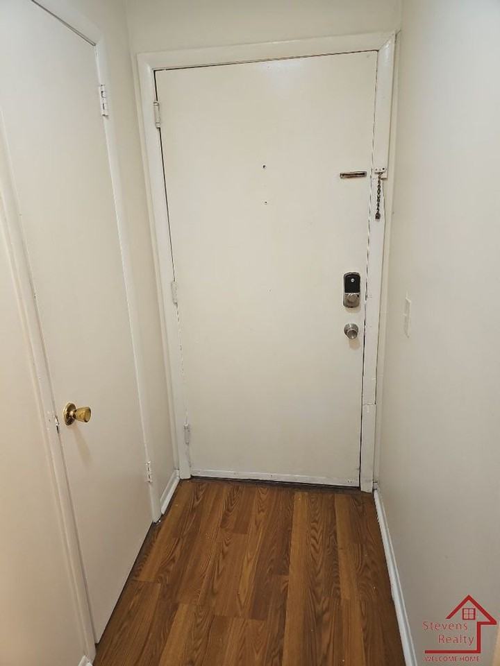 441 Harding Pl #A11 - Photo 6 of 20